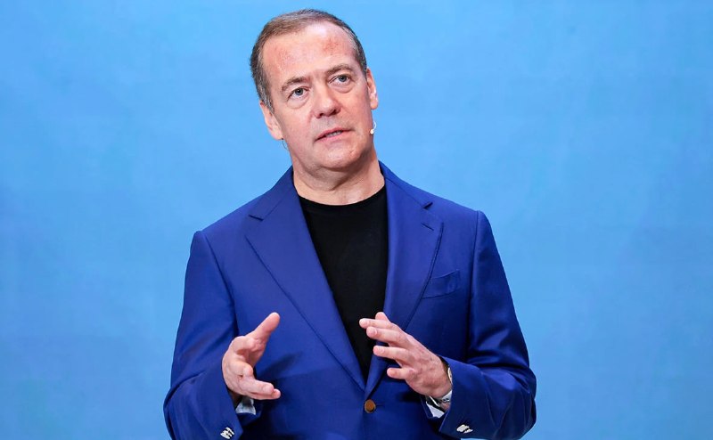 Медведев: Экзитполы свидетельствуют о достойном выступлении «Единой России»
