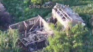 Южная группировка войск наносит удары дронами по подразделениям ВСУ на Славянском направлении