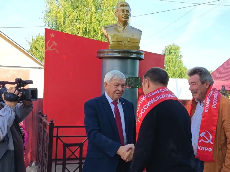 В Липецкой области установили второй памятник Сталину