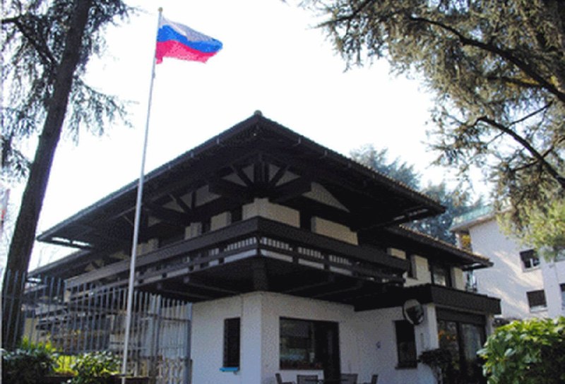 Личные впечатления автора от посещения консульства РФ в Милане для голосования