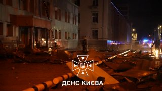 Ночные удары по Киеву и Киевской области: повреждения зданий и пожар на предприятии