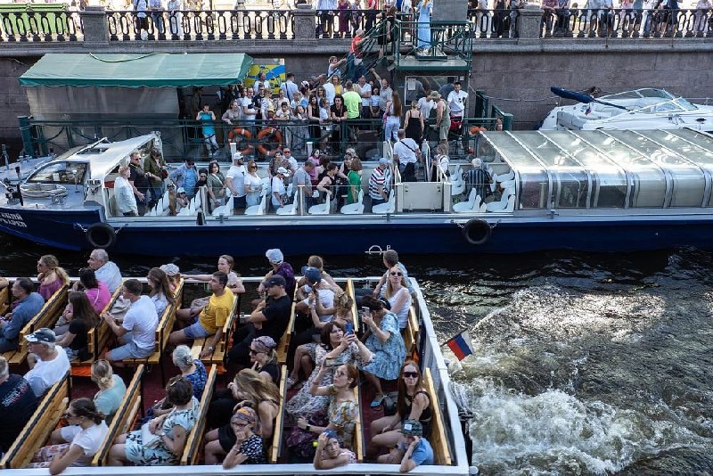 В Петербурге и Ленобласти растет туристический поток, но есть свои проблемы.