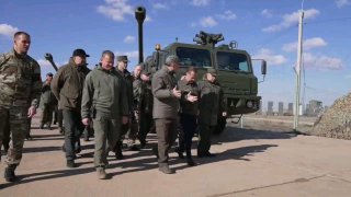 Медведев сообщил об испытаниях новых образцов вооружений на полигоне Капустин Яр
