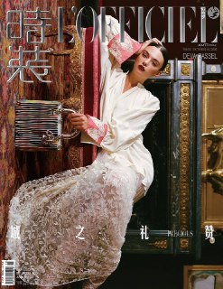Дева Кассель снялась в фотосессии для китайской редакции журнала L’Officiel.