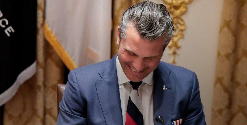 США предложили встречу Путина, Трампа и Зеленского за ужином