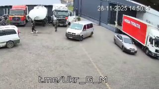 В Одессе сотрудники ТЦК насильно задерживают граждан на складе "Новой почты"