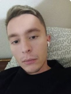 В Новосибирске ищут курьера, избившего женщину