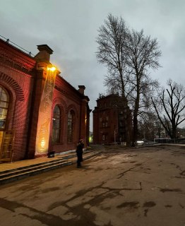 Посещение ярмарки современного искусства "Обертон"