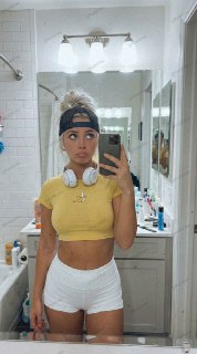 Создание фотосессии с помощью ИИ: горячий промпт для Nano Banana Pro